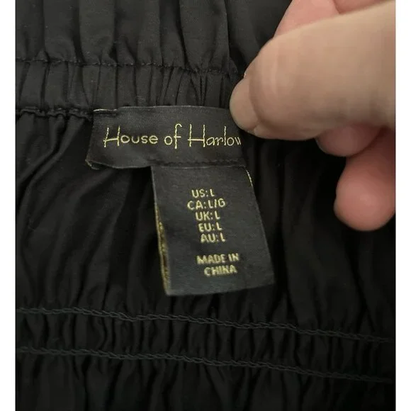 House of Harlow 1960 Black Smocked Off Shoulder Peplum Puff Sleeves Blouse Top L - Picture 8 of 9